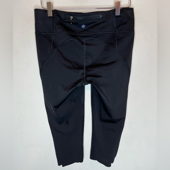 Athleta Crop Leggings Size Medium - Picture 2 of 6
